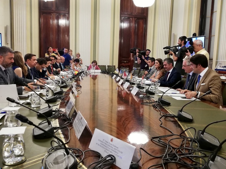 El consejero Miguel Ángel del  Amor durante la celebración del Consejo Consultivo de Política Agrícola (y 2)