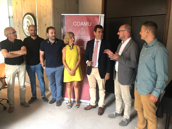Reunión con el Colegio de Arquitectos