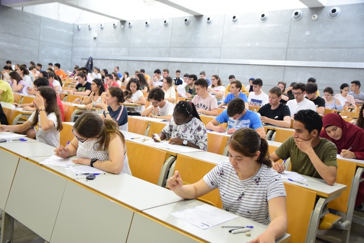 Pruebas de la EBAU (Evaluación del Bachillerato para el Acceso a la Universidad)