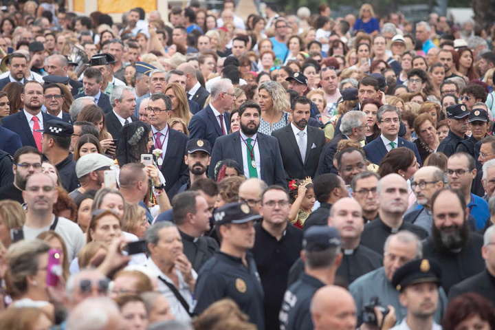 López Miras despide a la Virgen de la Fuensanta, que regresa a su santuario tras la feria de septiembre (2)