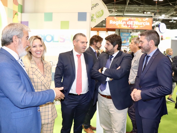 El presidente de la Comunidad, Fernando López Miras, asiste a la Feria Internacional de Frutas y Hortalizas 'Fruit Attraction 2019'