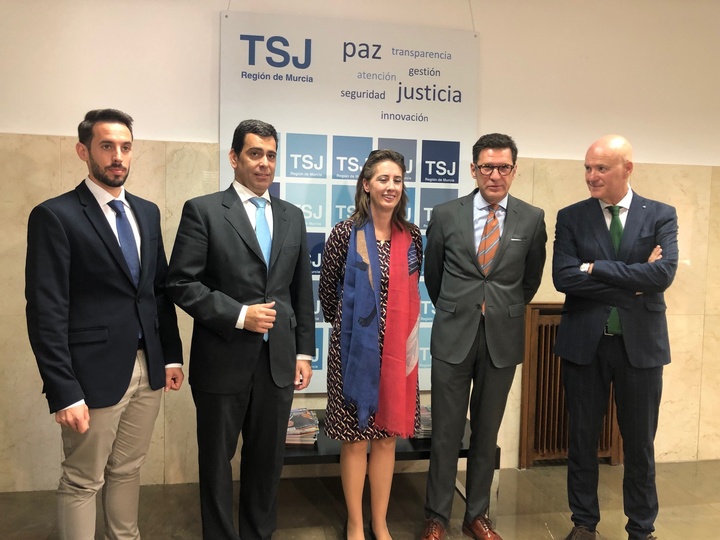 La Comunidad y el Consejo General del Poder Judicial prorrogan el convenio para evitar que las familias en situación de vulnerabilidad sean desahuciadas