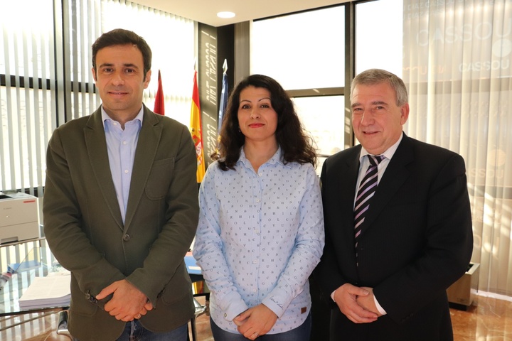 El Gobierno regional continuará con la promoción de proyectos para implantar los valores culturales de la Región en otros países