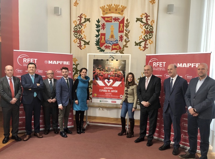 Imagen de la consejera Cristina Sánchez en la presentación de la eliminatoria clasificatoria para acceder a la Fase Final de la Fed Cup, Copa Mundial de Tenis Femenino