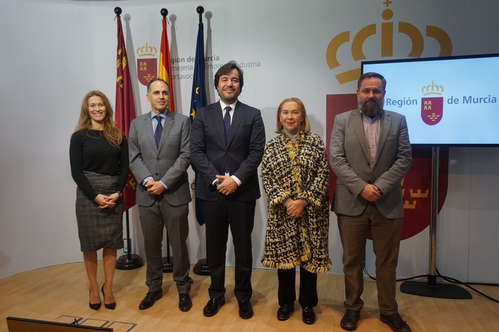 Miguel Motas presenta un sistema de aplicación del blockchain al ámbito universitario