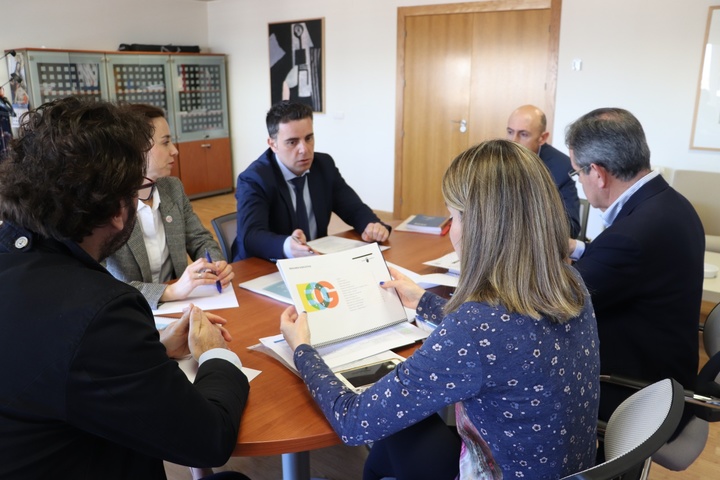 La 'Estrategia regional de Gobernanza Pública' recogerá las aportaciones de la Croem en materia de simplificación administrativa