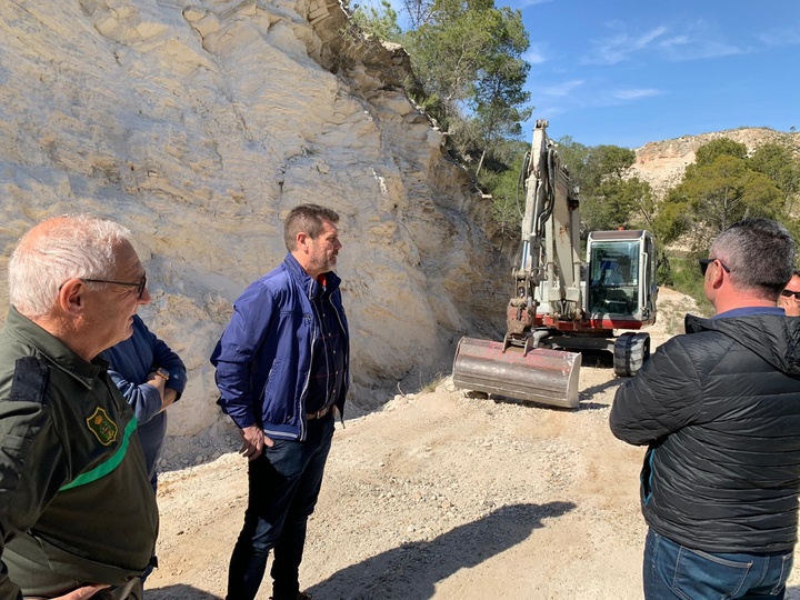 Medio Natural supervisa las obras desarrolladas en caminos forestales ubicados en montes públicos de la zona norte de la Región afectados por la dana