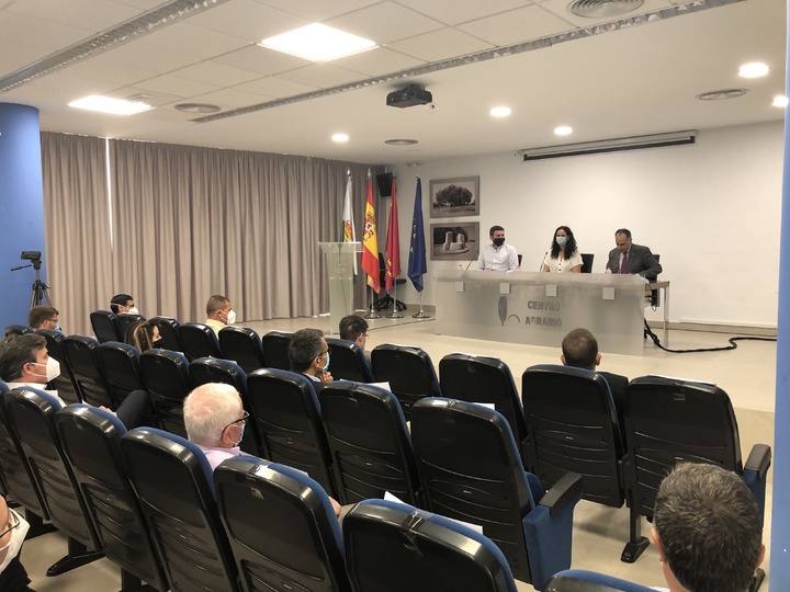 Presentación de la Cátedra en Gestión Ambiental para la Sostenibilidad de la Ganadería Intensiva de Porcino