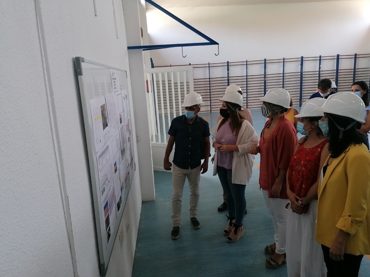 Visita de la consejera de Educación y Cultura al colegio José María Lapuerta de Cartagena