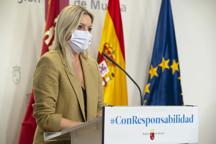 La portavoz del Ejecutivo regional, Ana Martínez Vidal, ha comparecido en rueda de prensa para informar de los asuntos tratados en la reunión del Consejo de Gobierno.