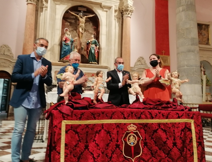 Cultura entrega los cuatro ángeles del paso del Cristo del Perdón tras haber sido restaurados