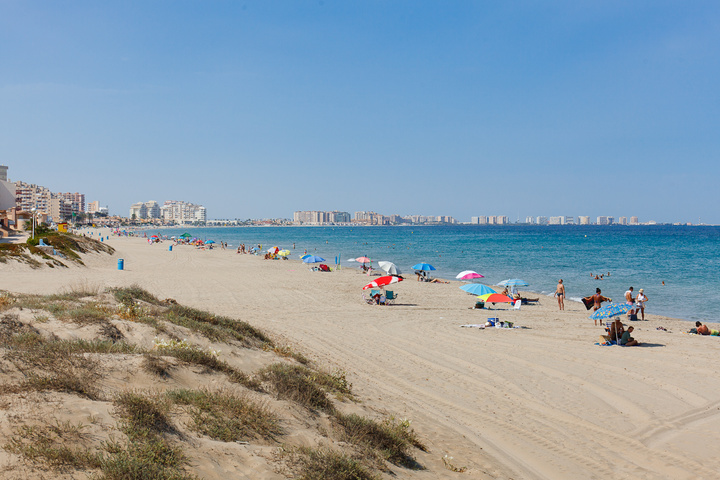 Imagen de una de las playas de La Manga