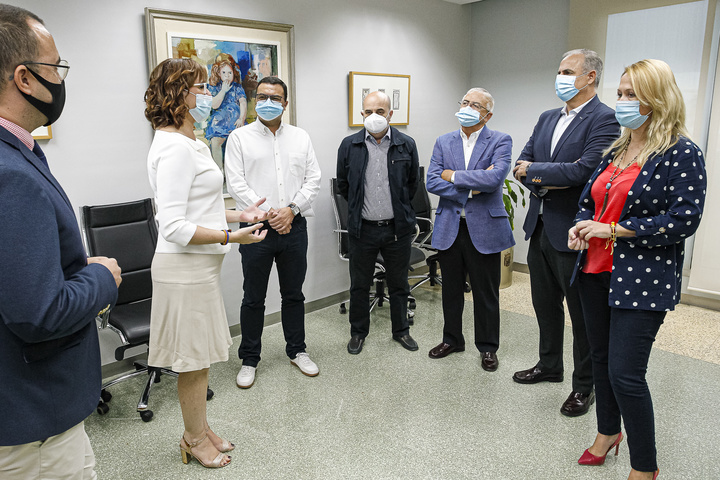 Isabel Franco con los representantes de Asociaciones de Residencias de Mayores de la Región de Murcia, Adermur; Lares y Arsalu