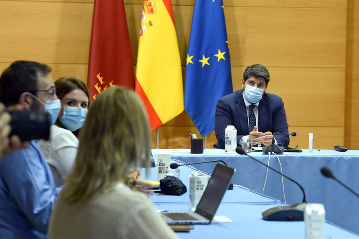 El jefe del Ejecutivo regional preside la reunión del Comité de Seguimiento Covid-19/2