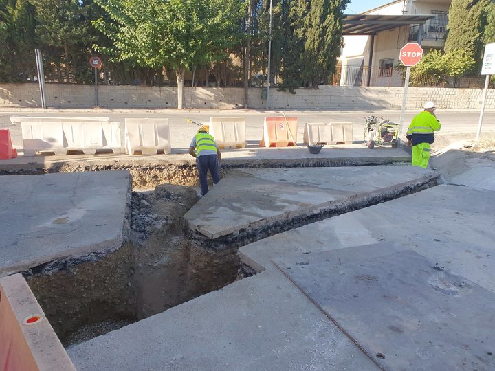 Fomento renueva el drenaje y refuerza el firme de la carretera regional que comunica la pedanía archenera de La Algaida con Lorquí