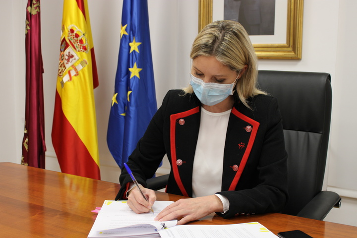 Convenio para ayudar a las empresas a emprender su transformación digital