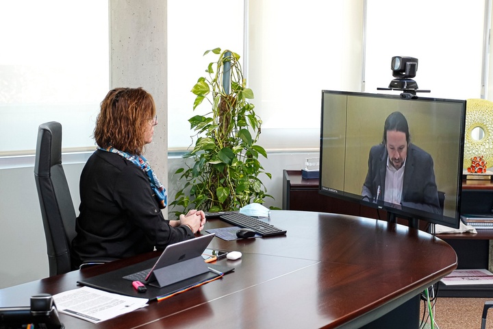 La vicepresidenta y consejera, Isabel Franco, durante el Consejo Territorial de Servicios Sociales