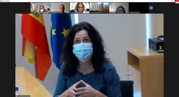 Imagen de la reunión de la consejera Cristina Sánchez con representantes de los destinos Sicted en la Región