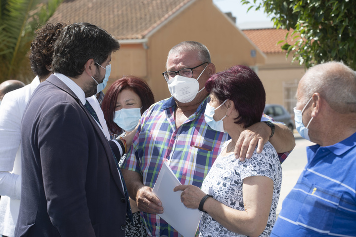 Acto de entrega de viviendas a once familias de Puerto Lumbreras (2)