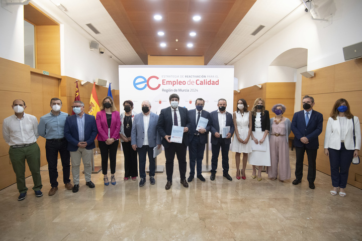 Firma de la Estrategia de Reactivación para el Empleo de Calidad en la Región de Murcia 2021-2024