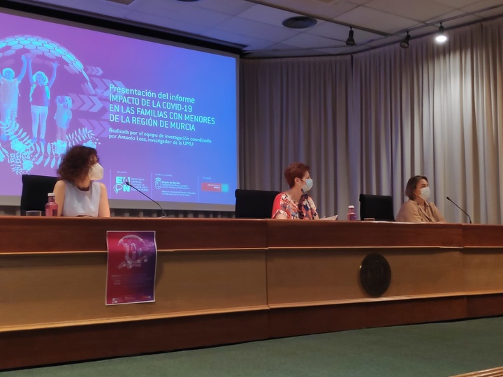 La Red de Lucha contra la Pobreza y Política Social colaboran para identificar las situaciones de pobreza y exclusión social