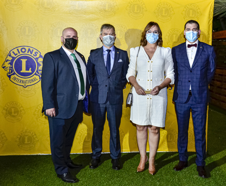 Isabel Franco acude a la cena benéfica de LIONS