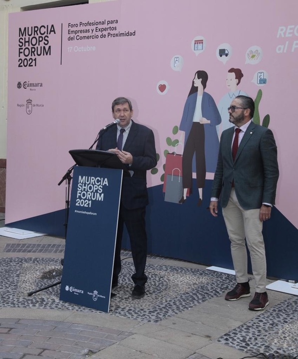 La jornada Murcia Shops Forum ofrece formación para mejorar la gestión de los comercios