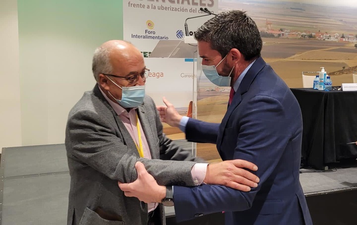 El consejero Antonio Luengo asiste a la XV Asamblea General de COAG (Coordinadora de Organizaciones de Agricultores y Ganaderos)