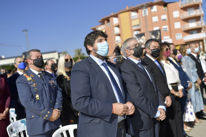 López Miras asiste a la misa con motivo de la XVIII Jornada Diocesana de Hermandades y Cofradías