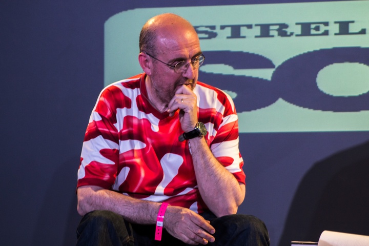 El Centro de Documentación y Estudios Avanzados de Arte Contemporáneo (CENDEAC) acoge el miércoles la quinta ponencia del Curso de introducción al Arte Contemporáneo, ofrecida por Fernando Castro Flórez.