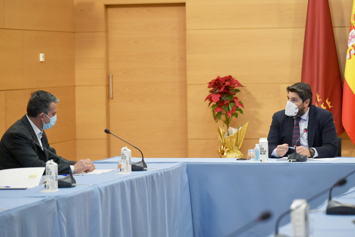 López Miras recibe a la nueva Junta Directiva de Coordinadora de Organizaciones de Agricultores y Ganaderos "en un momento trascendental para el futuro del sector agrario"