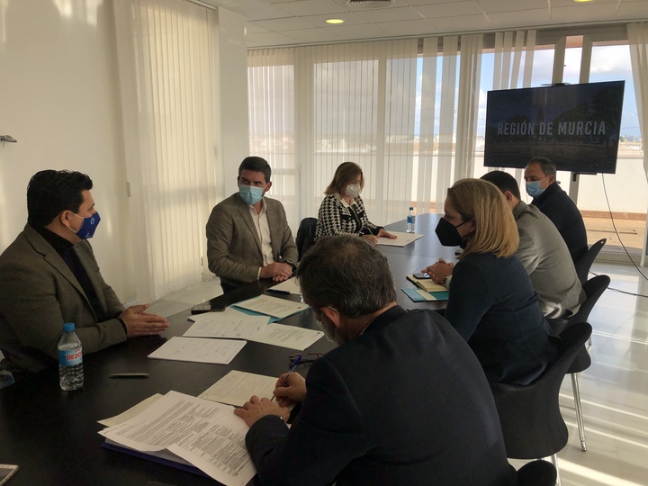 El consejero Antonio Luengo, durante la reunión del Foro Interadministrativo del Mar Menor celebrada en San Javier