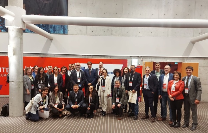 La Región promueve la puesta en marcha de nuevas conexiones aéreas en la feria 'Routes Europe'