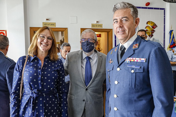 Isabel Franco asiste a la toma de posesión del cargo del nuevo coronel jefe y director de la Escuela Militar de Paracaidismo Méndez Parada