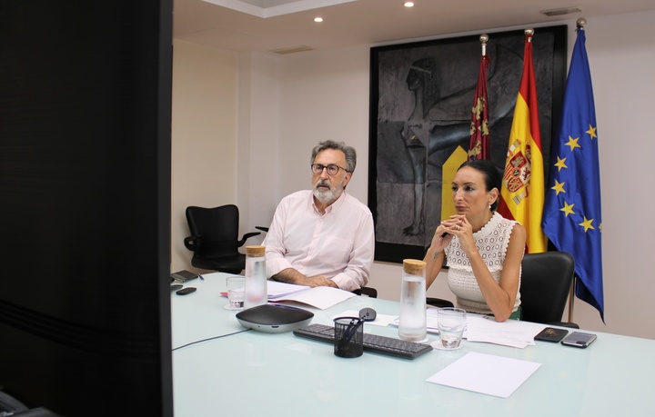 La Comunidad reclama al Gobierno central mayor claridad en su política energética y medidas concretas para afrontar la crisis