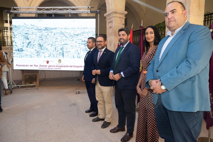 López Miras preside el acto de presentación del Plan Director para la Recuperación del Conjunto Histórico de Lorca (3)