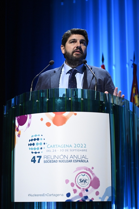 El presidente López Miras, en la reunión anual del sector de la energía nuclear en Cartagena