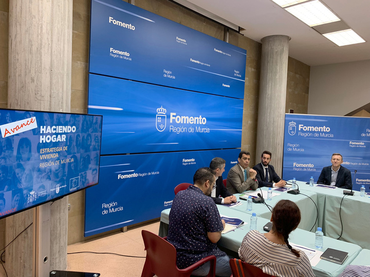 Presentación a las ONG del avance de `Haciendo Hogar´ (1)