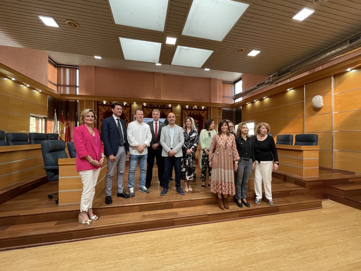 Imagen de la presentación de los talleres en el Ayuntamiento de Molina de Segura