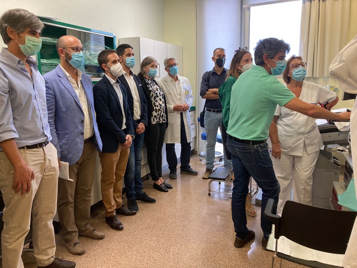 Visita al hospital Santa Lucía para conocer el proyecto de 'Sistema Corporativo de Imagen Médica'
