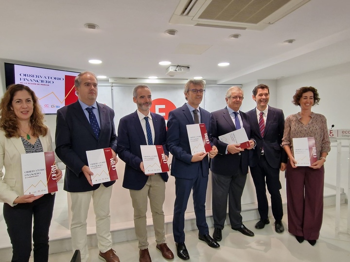 Imagen de la presentación del tercer informe del Observatorio Financiero de la Región de Murcia