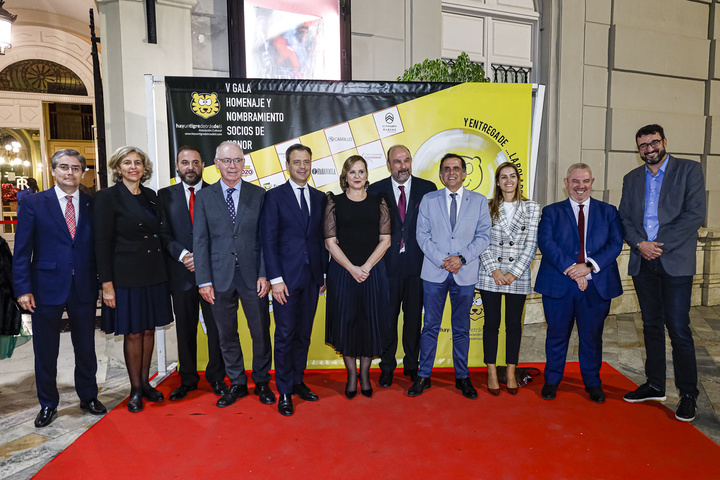 'Hay un tigre detrás de ti' celebra su V Gala de homenaje y nombramiento de socios de honor