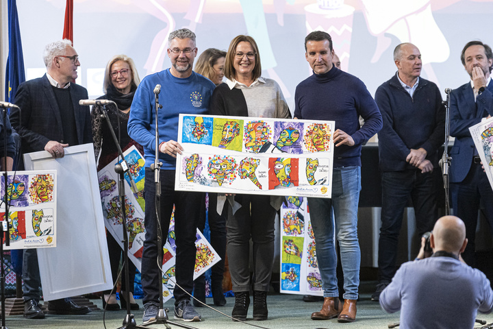 15 centros escolares de la Región y siete de Senegal participan en el proyecto solidario 'Sonriendo con África' de la ONGD Azul en Acción