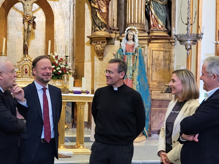 Política Social apoya una iniciativa para acercar la Semana Santa a las personas con discapacidad
