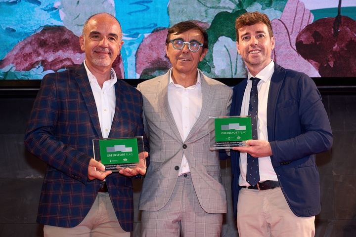 La Comunidad recibe la 'Green Sport Flag' por su compromiso con el medio ambiente en los eventos deportivos