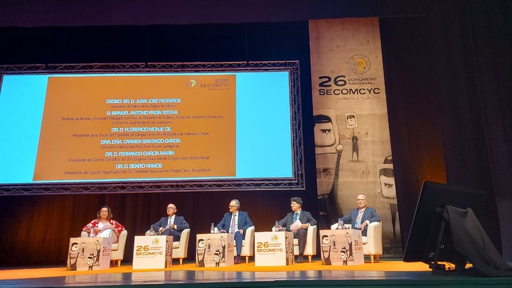 El XXVI Congreso de la Sociedad Española de Cirugía Oral y Maxilofacial y de Cabeza y Cuello (SECOMCYC) se celebra el auditorio El Batel de Cartagena