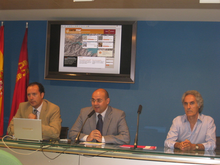 Desarrollo Sostenible presenta Cartomur (1)