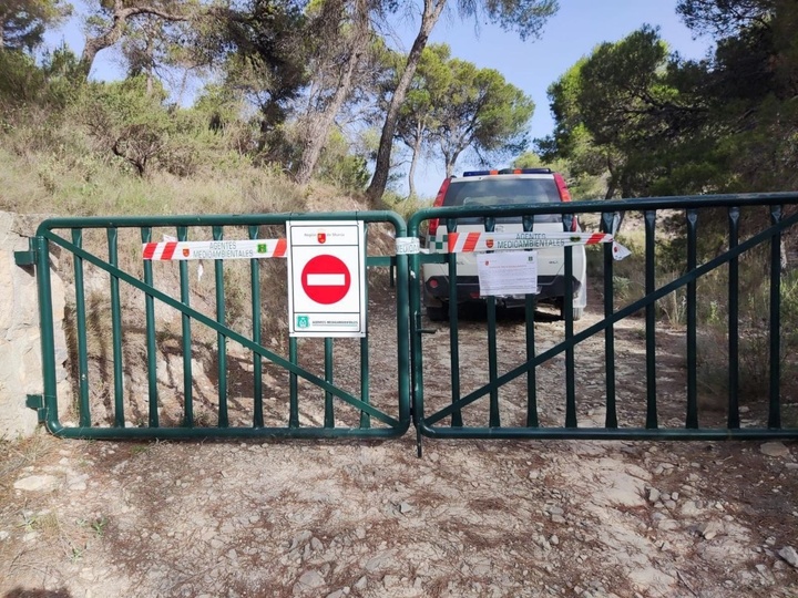 Los agentes medioambientales velan por que se cumplan las limitaciones adoptadas para la prevención de incendios en días de riesgo extremo