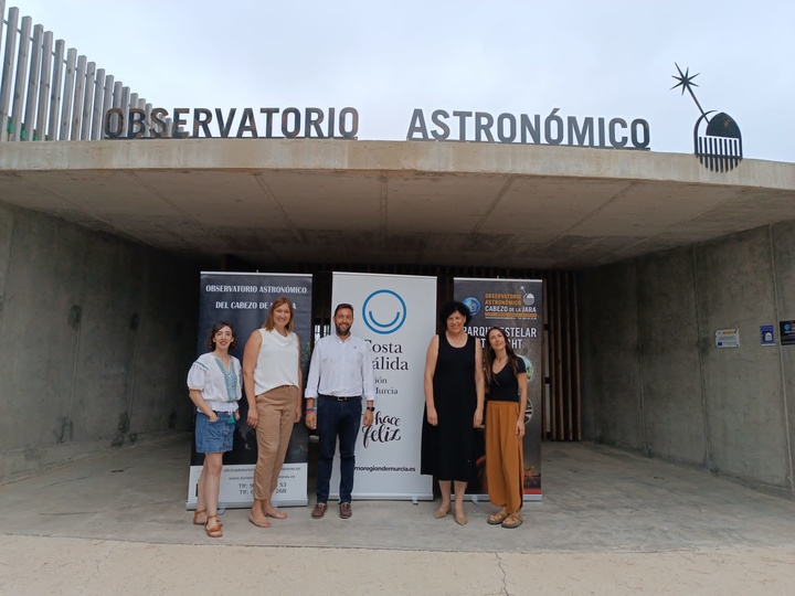 Turismo y el Ayuntamiento de Puerto Lumbreras proponen actividades que unen el yoga con la observación astronómica