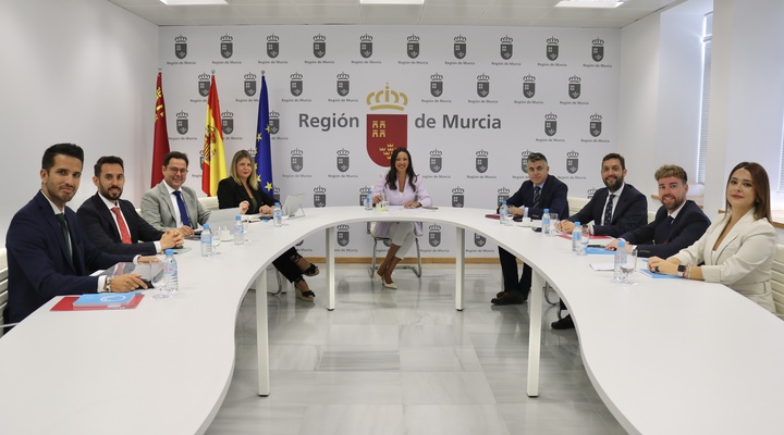 Toman posesión los nuevos directores generales de la Consejería de Turismo, Cultura, Juventud y Deportes